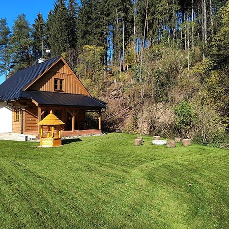 Roubenka U Potoka Villa Velké Karlovice Eksteriør billede